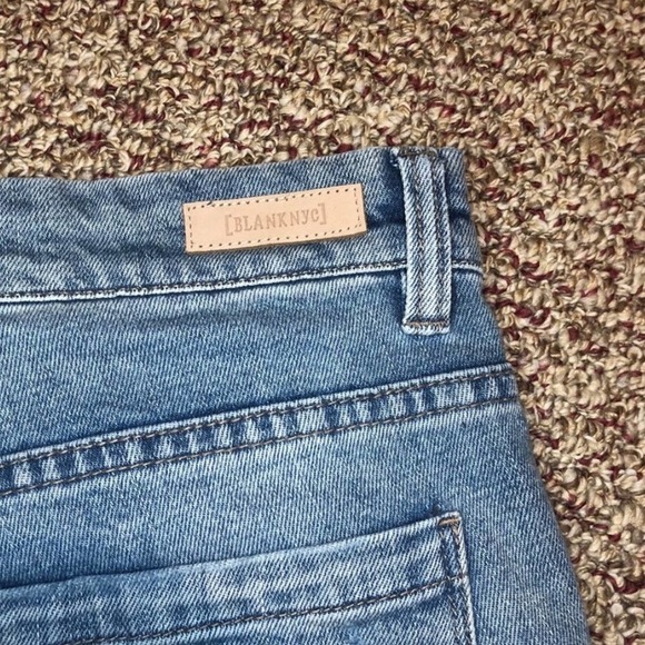 Blank NYC Bermuda Light Wash Shorts - Picture 2 of 3